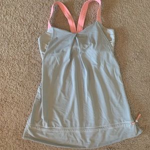 Lululemon rest less tank size 6